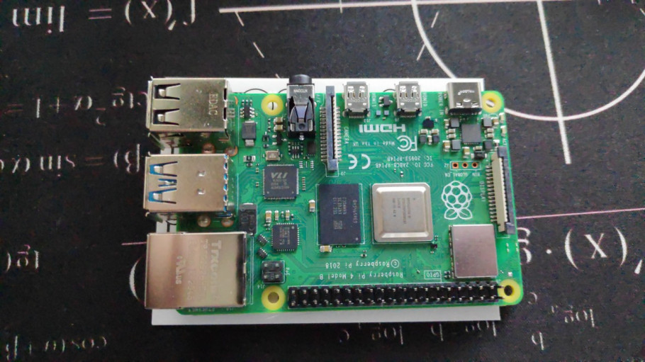 Raspberry Pi 4